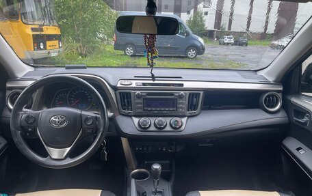 Toyota RAV4, 2014 год, 1 950 000 рублей, 27 фотография