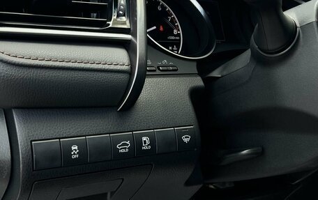 Toyota Camry, 2020 год, 2 370 000 рублей, 27 фотография