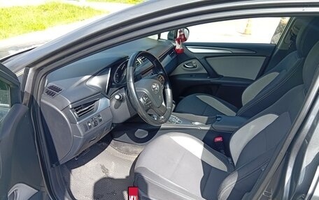 Toyota Avensis III рестайлинг, 2018 год, 1 850 000 рублей, 6 фотография