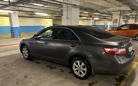 Toyota Camry, 2010 год, 950 000 рублей, 3 фотография