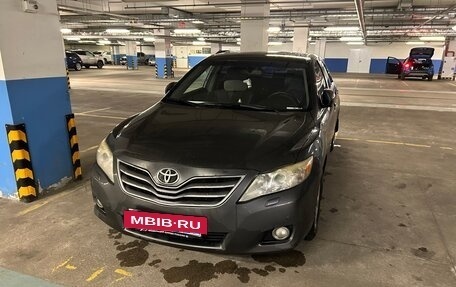 Toyota Camry, 2010 год, 950 000 рублей, 4 фотография