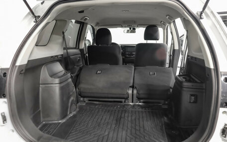 Mitsubishi Outlander III рестайлинг 3, 2019 год, 1 799 000 рублей, 24 фотография