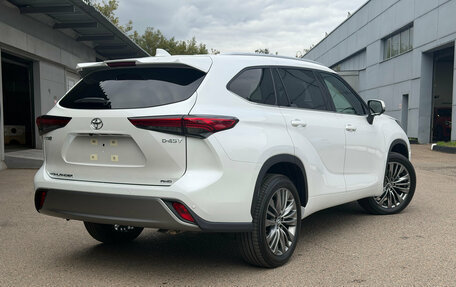 Toyota Highlander, 2026 год, 5 750 000 рублей, 2 фотография
