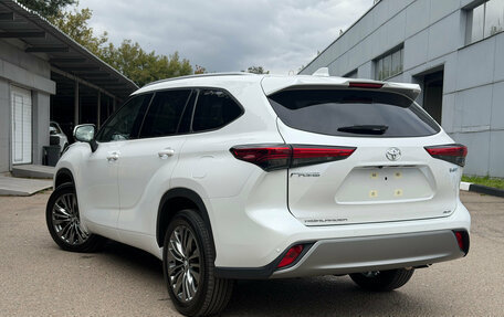 Toyota Highlander, 2026 год, 5 750 000 рублей, 4 фотография