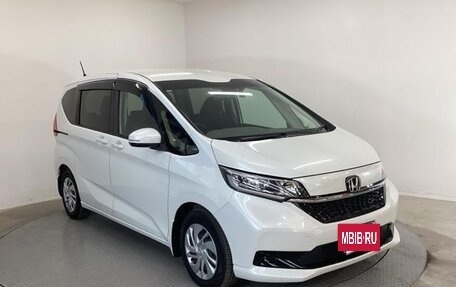 Honda Freed II, 2021 год, 1 178 009 рублей, 2 фотография