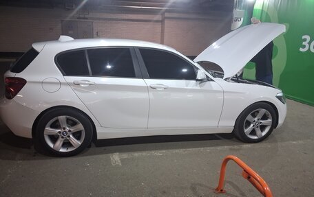 BMW 1 серия, 2012 год, 900 000 рублей, 3 фотография