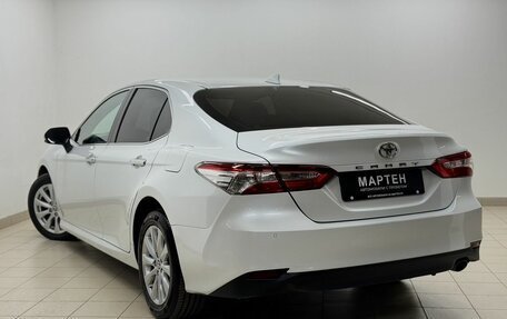 Toyota Camry, 2020 год, 2 980 000 рублей, 4 фотография