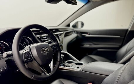 Toyota Camry, 2020 год, 2 980 000 рублей, 11 фотография