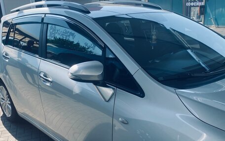Toyota Verso I, 2010 год, 1 250 000 рублей, 22 фотография