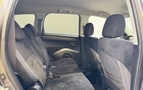 Mitsubishi Outlander III рестайлинг 3, 2007 год, 699 999 рублей, 14 фотография