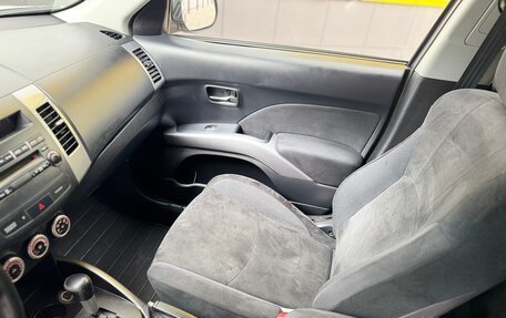 Mitsubishi Outlander III рестайлинг 3, 2007 год, 699 999 рублей, 15 фотография