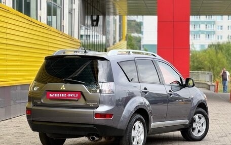 Mitsubishi Outlander III рестайлинг 3, 2007 год, 699 999 рублей, 22 фотография