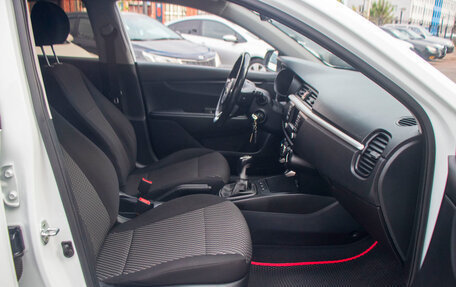 KIA Rio IV, 2018 год, 1 235 000 рублей, 14 фотография