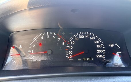 Toyota Corolla, 2006 год, 700 000 рублей, 4 фотография