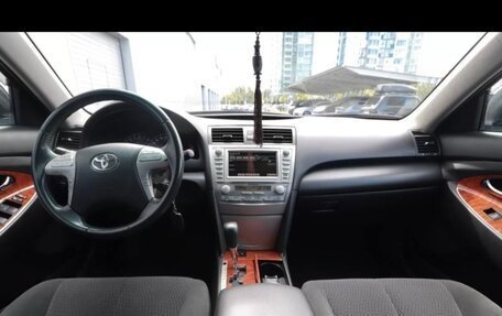 Toyota Camry, 2010 год, 890 000 рублей, 7 фотография