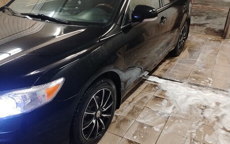 Toyota Camry, 2010 год, 890 000 рублей, 6 фотография