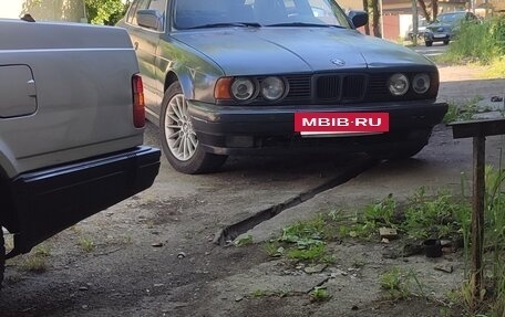 BMW 5 серия, 1989 год, 220 000 рублей, 3 фотография