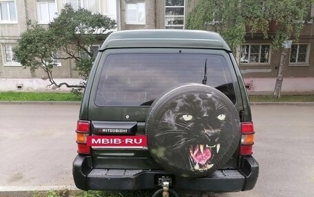 Mitsubishi Pajero III рестайлинг, 1995 год, 600 000 рублей, 3 фотография