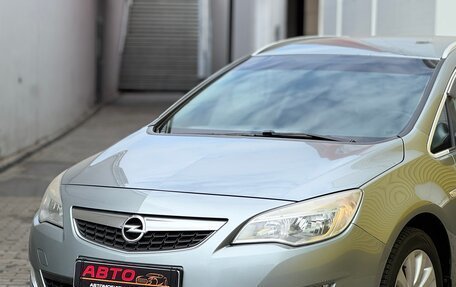 Opel Astra J, 2012 год, 549 999 рублей, 3 фотография
