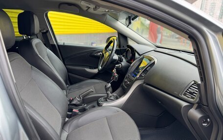 Opel Astra J, 2012 год, 549 999 рублей, 10 фотография