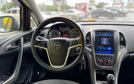 Opel Astra J, 2012 год, 549 999 рублей, 15 фотография