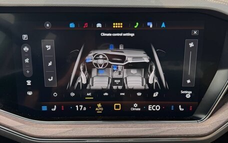 Volkswagen Touareg III, 2024 год, 11 500 000 рублей, 15 фотография