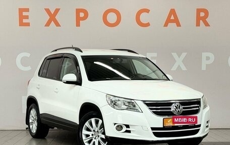 Volkswagen Tiguan I, 2010 год, 949 000 рублей, 3 фотография