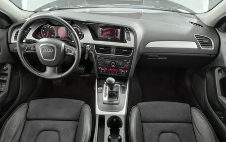 Audi A4, 2011 год, 899 000 рублей, 13 фотография