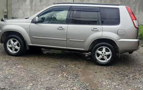Nissan X-Trail, 2002 год, 670 000 рублей, 2 фотография