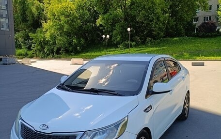 KIA Rio III рестайлинг, 2013 год, 680 000 рублей, 8 фотография
