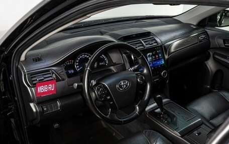 Toyota Camry, 2012 год, 1 500 000 рублей, 10 фотография