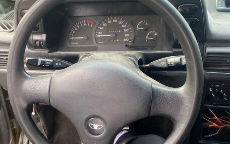 Daewoo Nexia I рестайлинг, 2004 год, 4 фотография