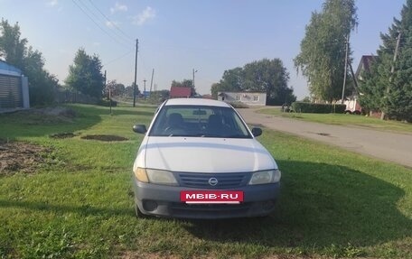 Nissan AD II, 2002 год, 135 000 рублей, 4 фотография