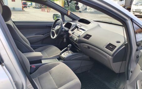 Honda Civic VIII, 2008 год, 750 000 рублей, 6 фотография