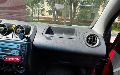 Ford Fiesta, 2005 год, 250 000 рублей, 21 фотография