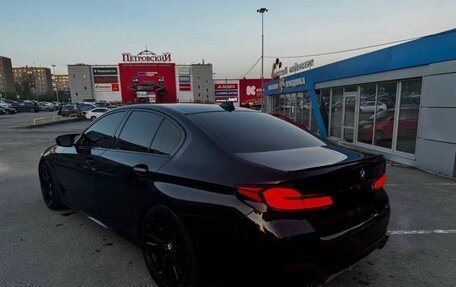 BMW 5 серия, 2018 год, 2 800 000 рублей, 2 фотография