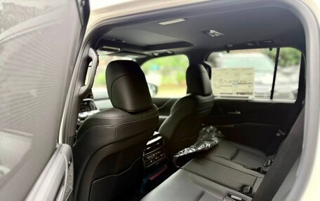 Lexus LX, 2026 год, 21 622 000 рублей, 13 фотография