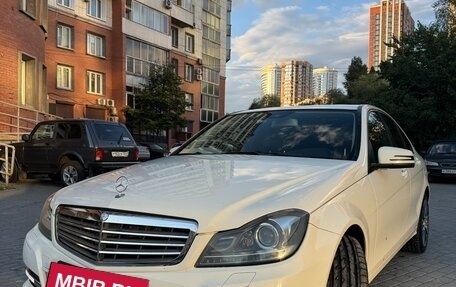 Mercedes-Benz C-Класс, 2011 год, 1 450 000 рублей, 4 фотография