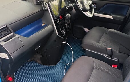 Toyota Roomy I, 2019 год, 1 150 000 рублей, 13 фотография