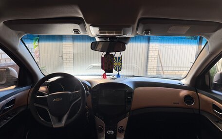 Chevrolet Cruze II, 2012 год, 700 000 рублей, 5 фотография