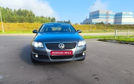 Volkswagen Passat B6, 2008 год, 650 000 рублей, 2 фотография