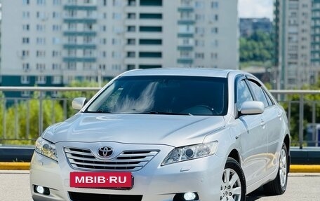 Toyota Camry, 2008 год, 749 999 рублей, 27 фотография