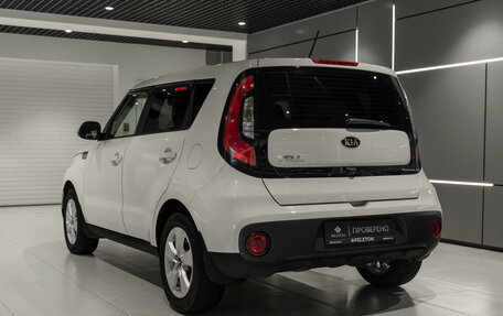 KIA Soul II рестайлинг, 2017 год, 1 430 000 рублей, 4 фотография
