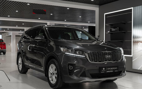 KIA Sorento III Prime рестайлинг, 2019 год, 3 070 000 рублей, 2 фотография