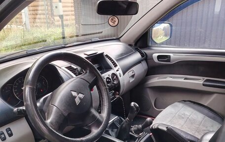 Mitsubishi Pajero Sport II рестайлинг, 2013 год, 1 550 000 рублей, 8 фотография