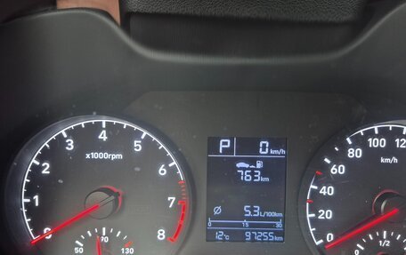 Hyundai Solaris II рестайлинг, 2017 год, 1 000 000 рублей, 13 фотография