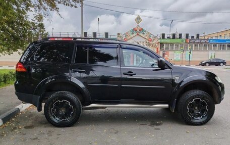 Mitsubishi Pajero Sport II рестайлинг, 2013 год, 1 550 000 рублей, 3 фотография