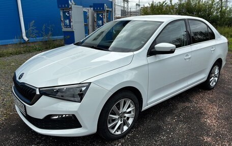 Skoda Rapid II, 2022 год, 1 800 000 рублей, 3 фотография