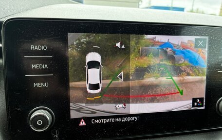 Skoda Rapid II, 2022 год, 1 800 000 рублей, 7 фотография