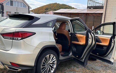 Lexus RX IV рестайлинг, 2020 год, 5 500 000 рублей, 1 фотография